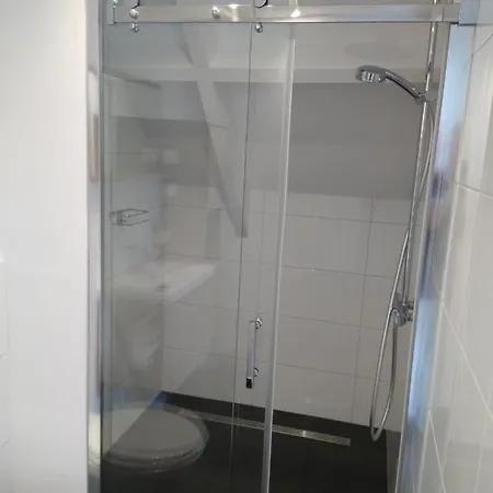 住宿加早餐酒店 De Raamberg