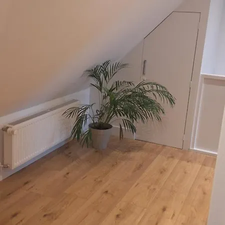 Bed & Breakfast De Raamberg 3*