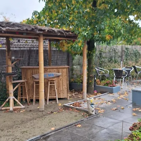 住宿加早餐酒店 De Raamberg