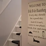 לינה וארוחת בוקר De Raamberg